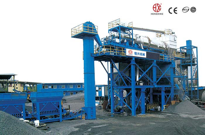 固定式瀝(lì)青混合料(liao)再生攪拌(bàn)設備